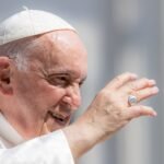 Papa Francisco envía mensaje desde hospital a partido político europeo

